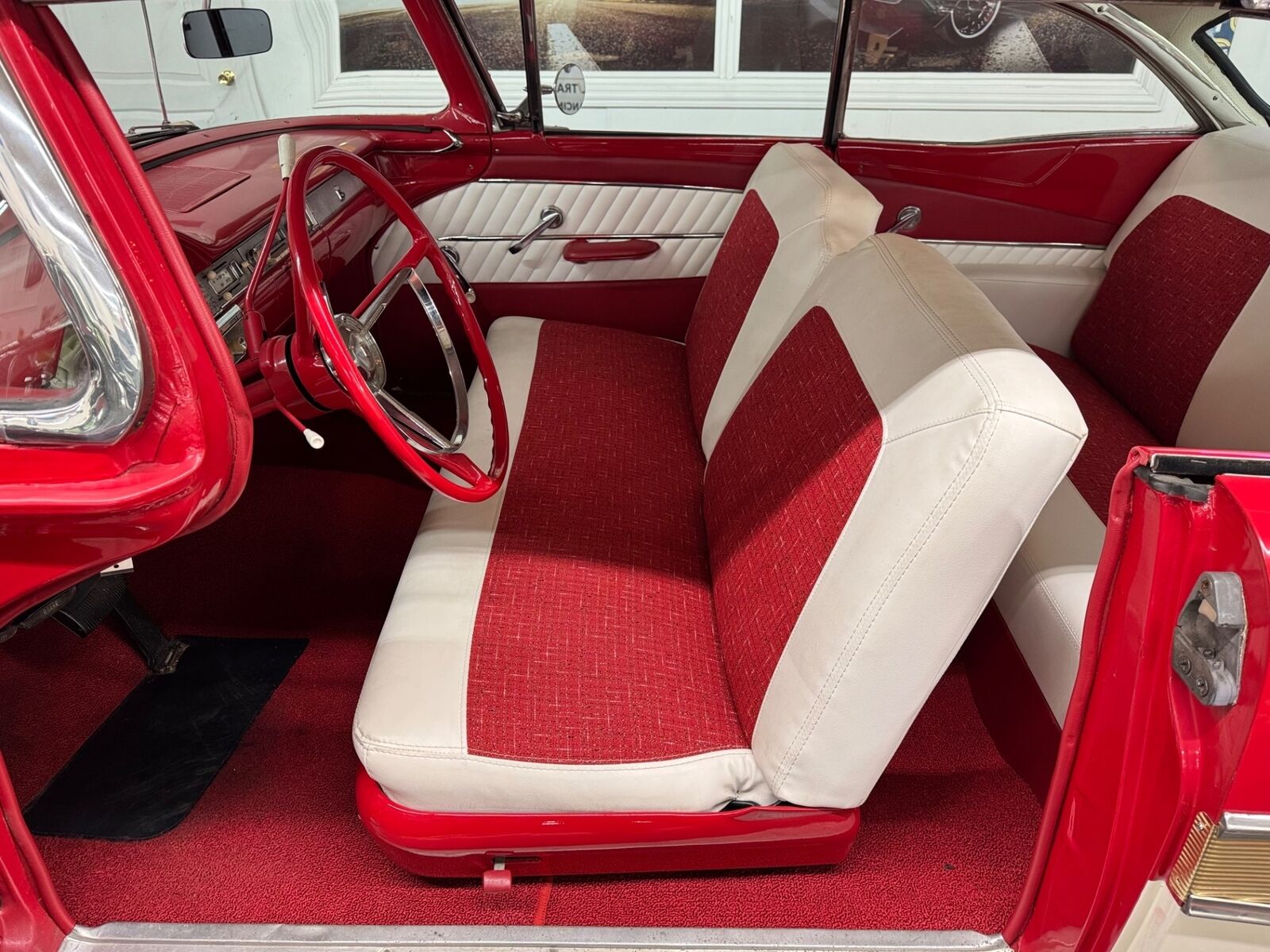 Ford-Fairlane-1958-2-Door-33