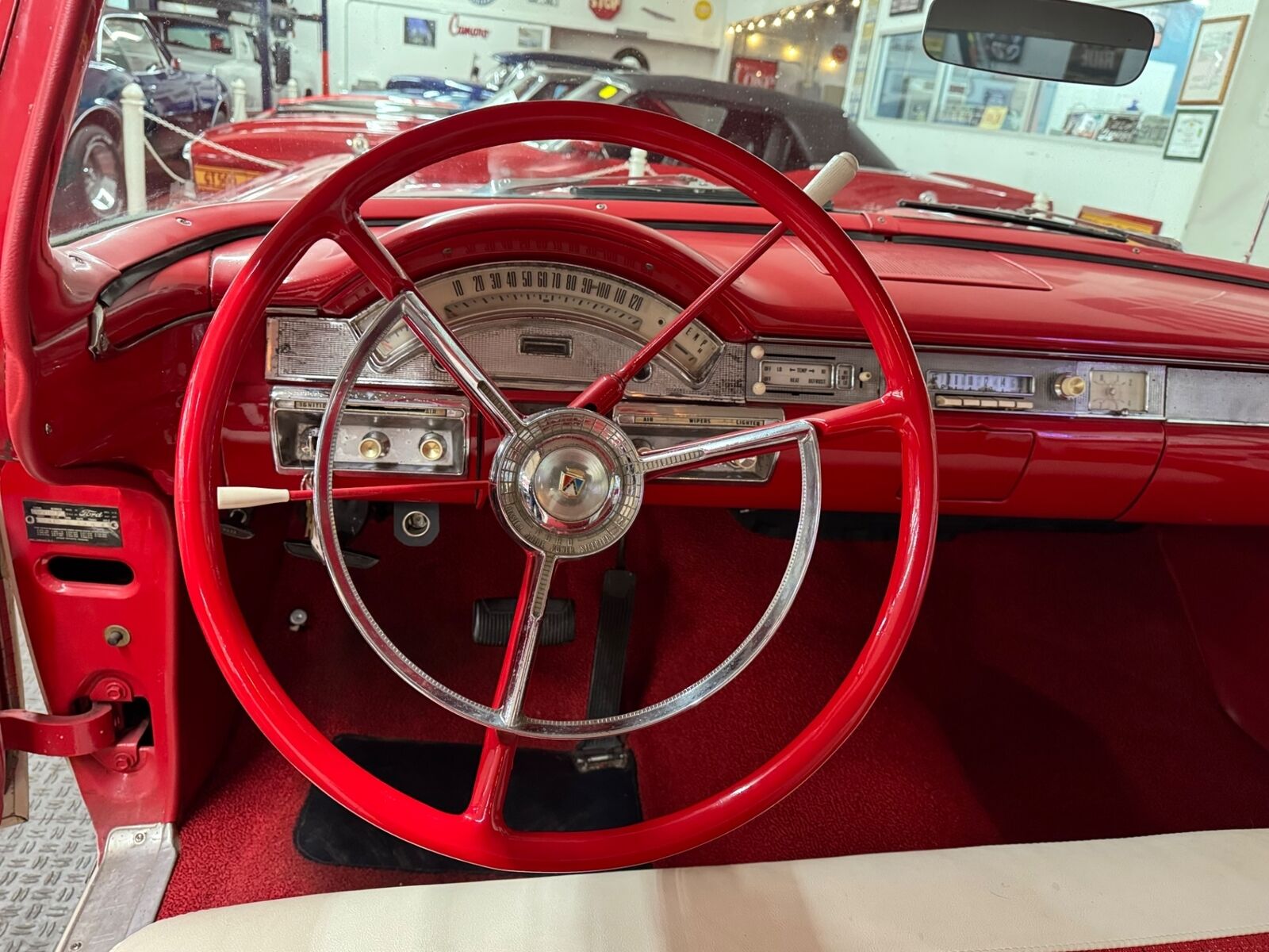 Ford-Fairlane-1958-2-Door-34