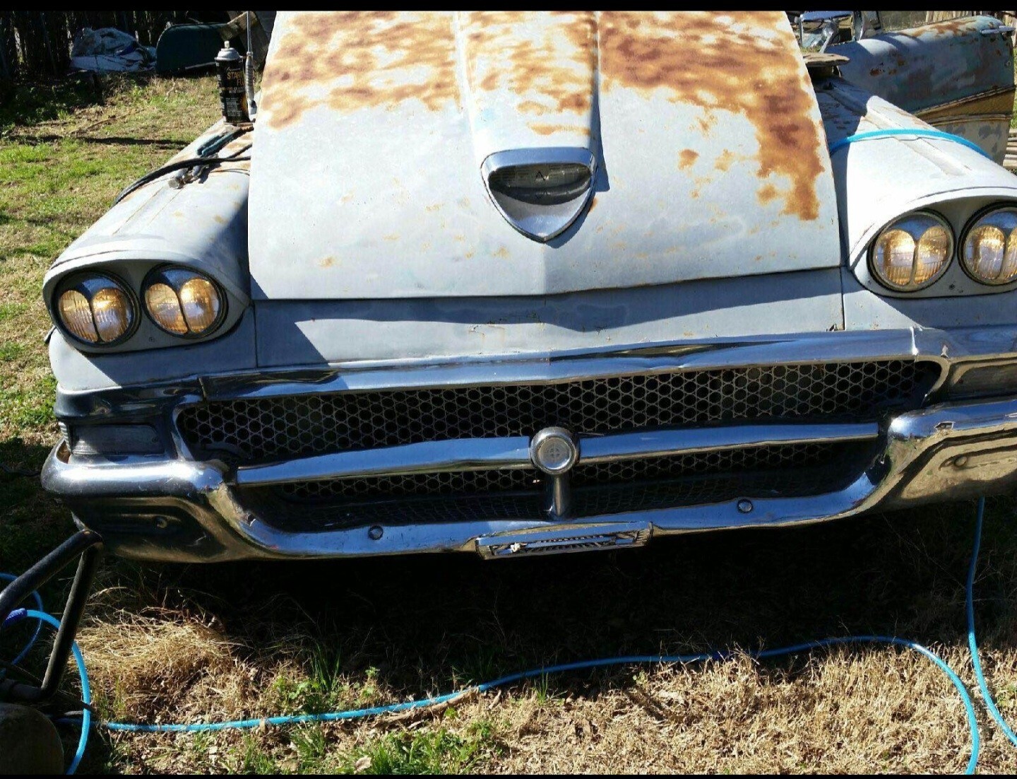 Ford-Fairlane-1958-Coupe-1