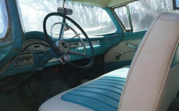 Ford-Fairlane-1958-Coupe-3