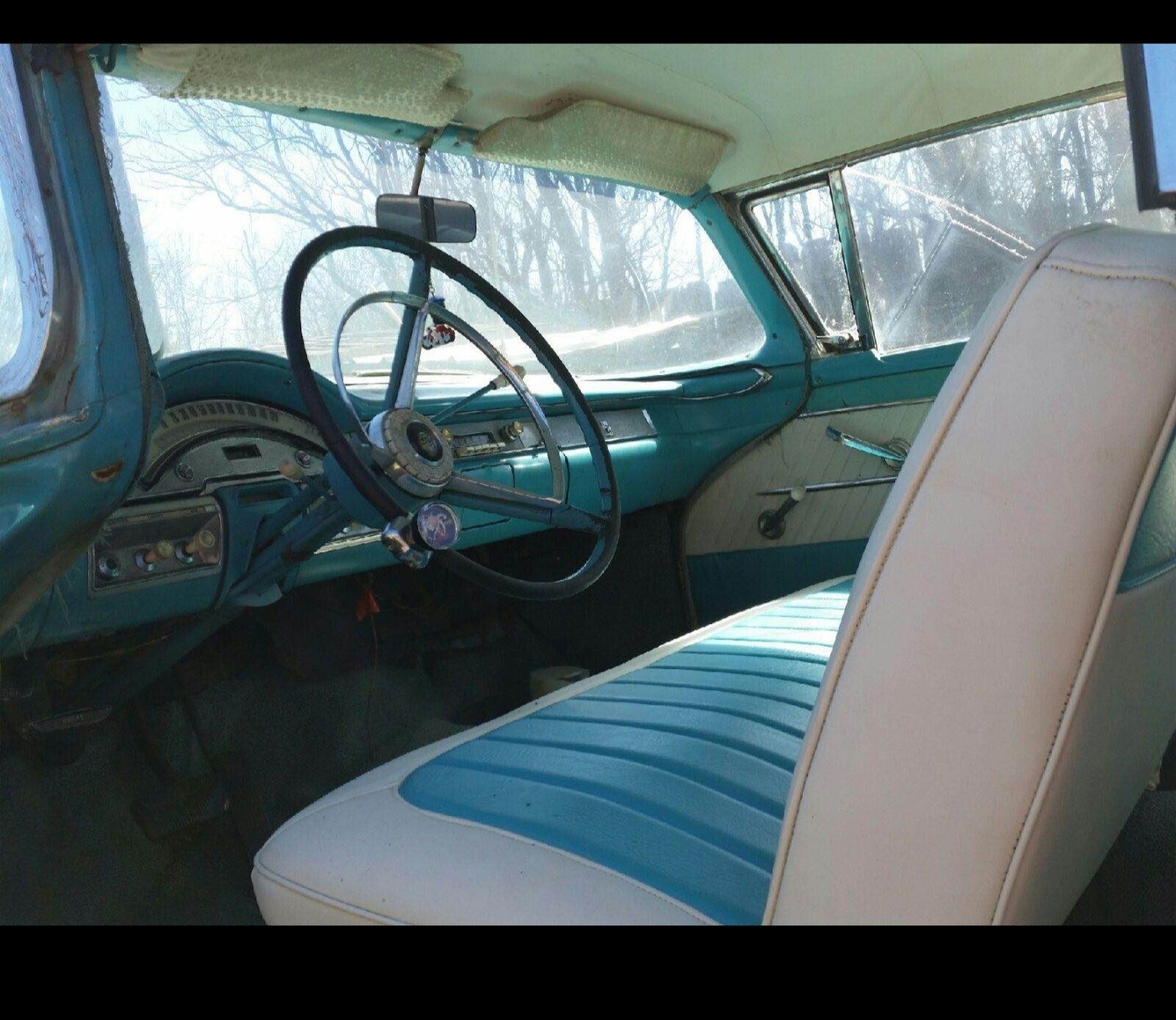 Ford-Fairlane-1958-Coupe-3