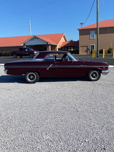 Ford-Fairlane-1964-red-23