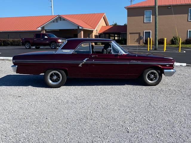 Ford-Fairlane-1964-red-5