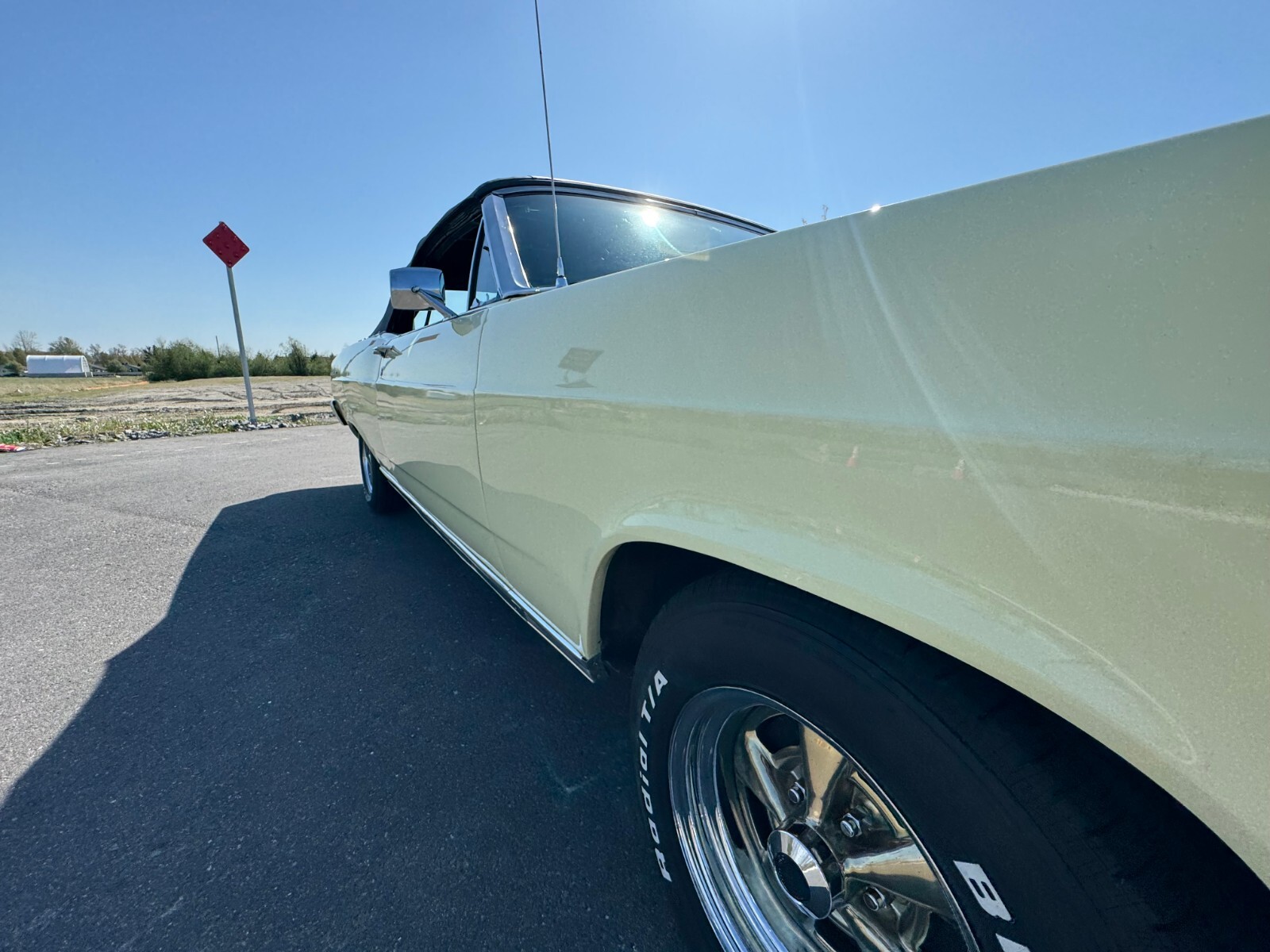 Ford-Fairlane-1966-Convertible-18