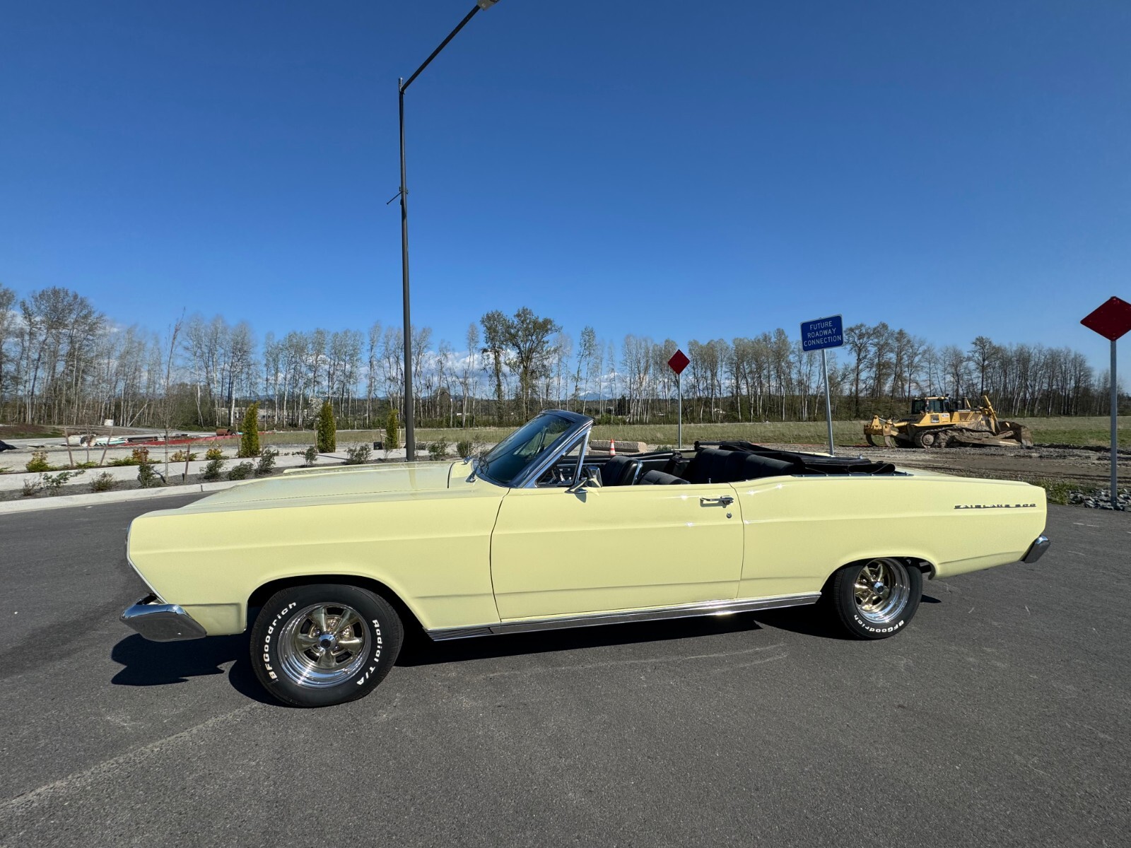 Ford-Fairlane-1966-Convertible-3