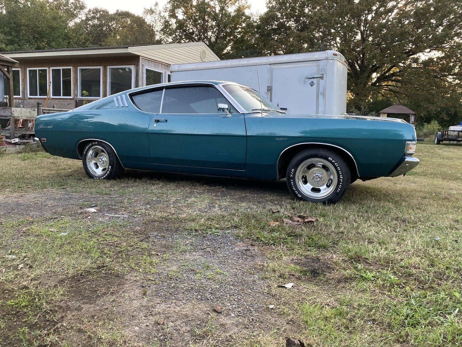 Ford-Fairlane-1969-Coupe-4