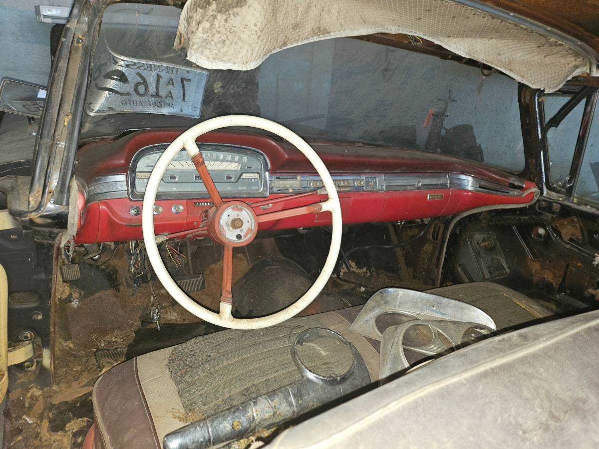 Ford-Fairlane-500-1959-black-12