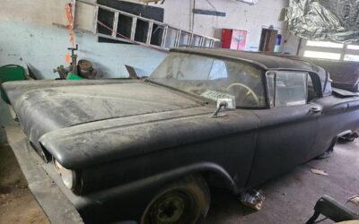 Ford Fairlane 500  1959 black