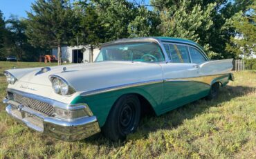 Ford-Fairlane-500-2-dr-hardtop-1958-3