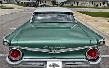 Ford-Fairlane-Galaxie-500-1959-Sedan-2