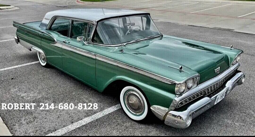 Ford-Fairlane-Galaxie-500-1959-Sedan-4