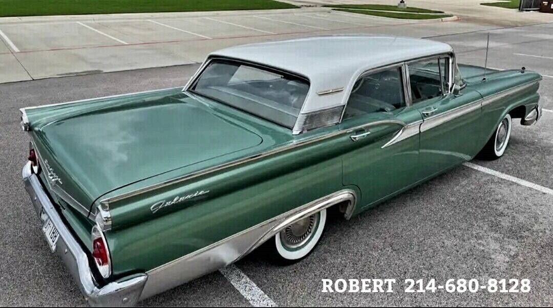 Ford-Fairlane-Galaxie-500-1959-Sedan-5