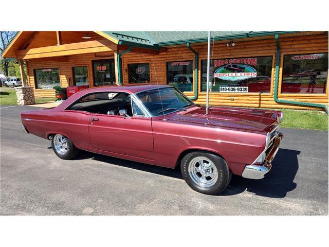 Ford-Fairlane-XL-1967-2-door-coupe-30