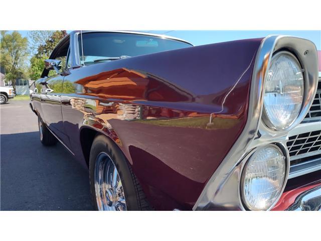 Ford-Fairlane-XL-1967-2-door-coupe-35