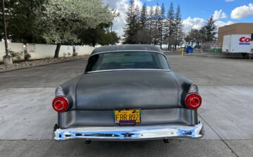 Ford-Fairlane-customline-1956-grey-10