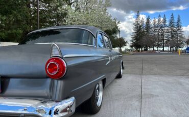 Ford-Fairlane-customline-1956-grey-13