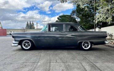 Ford-Fairlane-customline-1956-grey-6