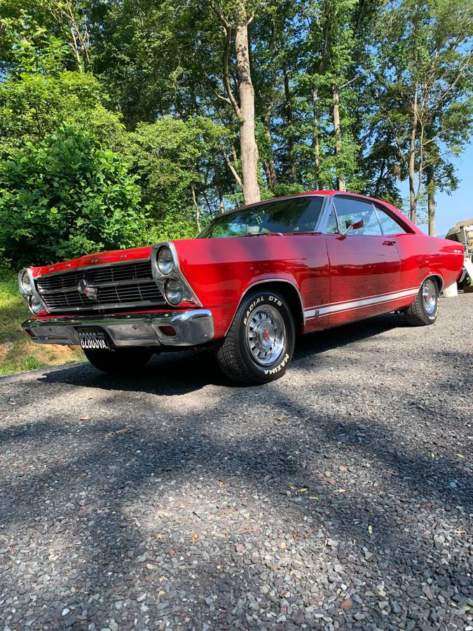 Ford-Fairlane-gt-1966-red-3
