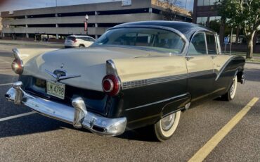 Ford-Fairlane-victoria-1956-1