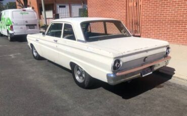 Ford-Falcon-1965-white-2