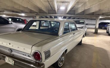 Ford-Falcon-futura-1964-white-5