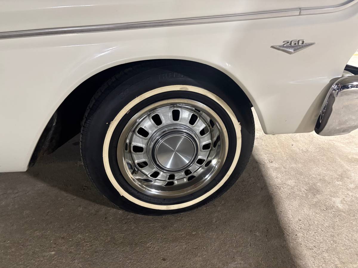 Ford-Falcon-futura-1964-white-6