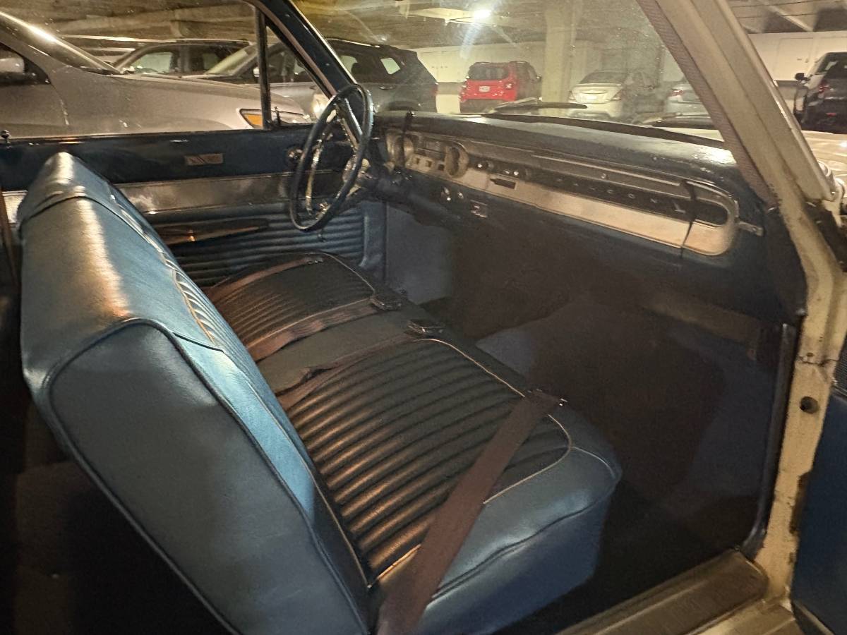 Ford-Falcon-futura-1964-white-7