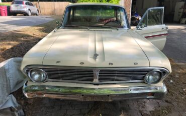 Ford-Falcon-futura-4-door-1965-yellow-2