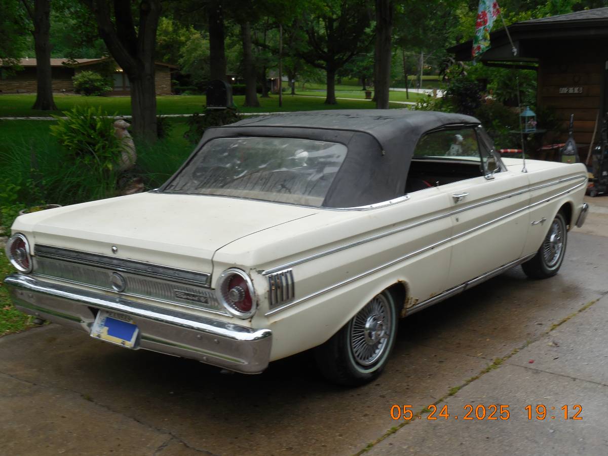 Ford-Falcon-sprint-1964-white-11