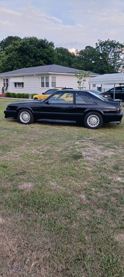 Ford-Foxbody-mustang-1989-black-4