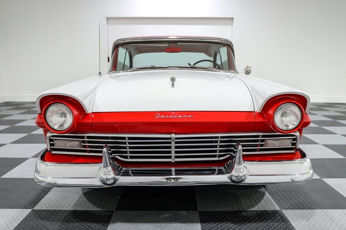 Ford-Galaxie-1957-Coupe-1