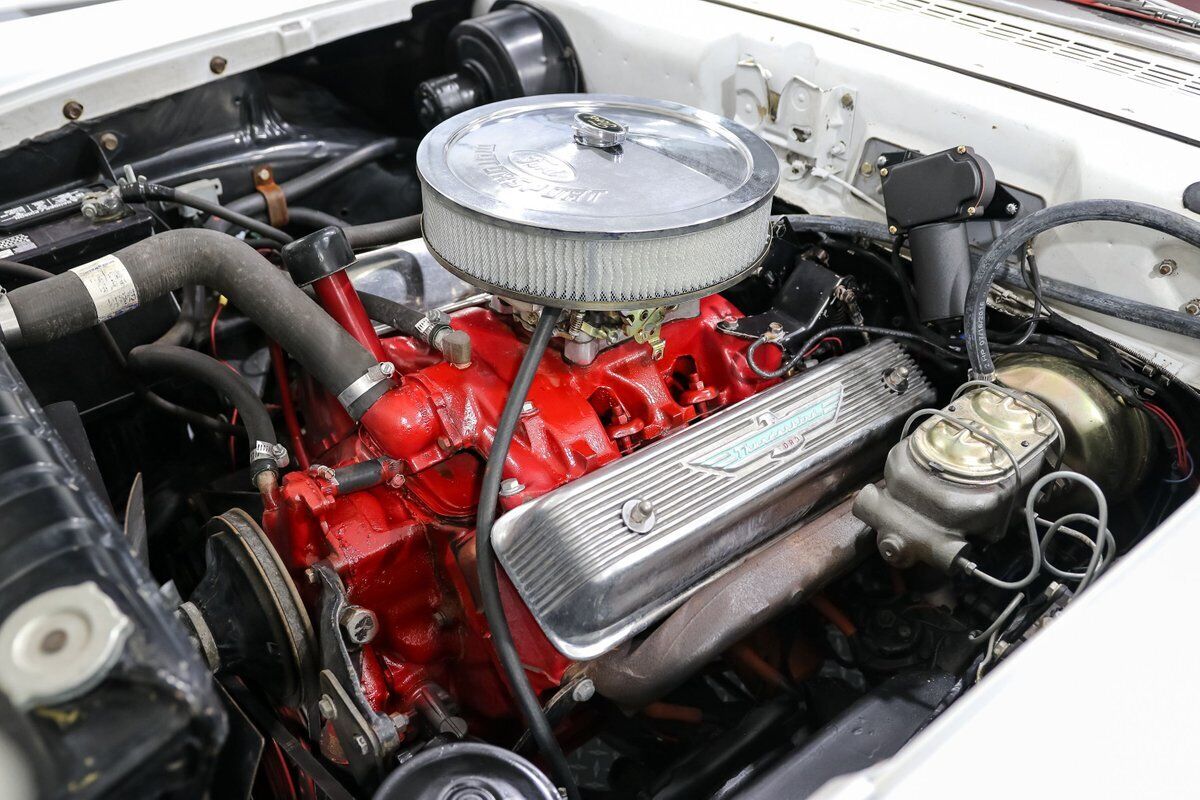 Ford-Galaxie-1957-Coupe-10