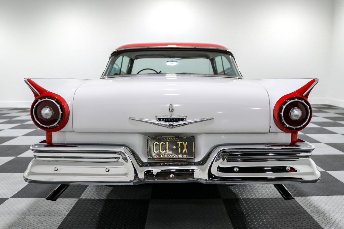 Ford-Galaxie-1957-Coupe-5