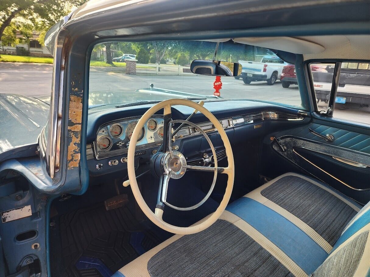 Ford-Galaxie-1959-Sedan-10
