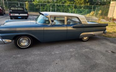 Ford-Galaxie-1959-Sedan-2