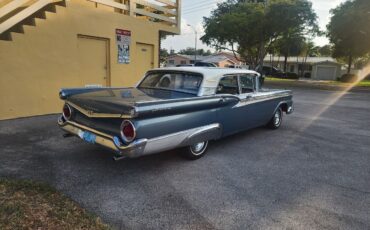 Ford-Galaxie-1959-Sedan-5