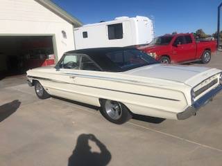 Ford-Galaxie-500-1964-white-1