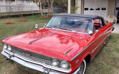 Ford Galaxie 500 convertible  1963 red