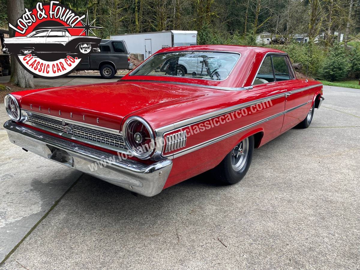 Ford-Galaxie-500-xl-1963-10