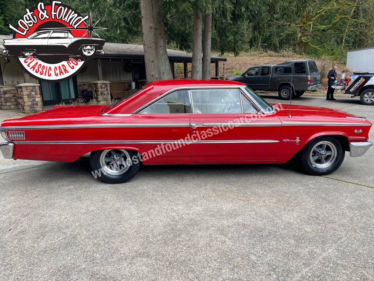 Ford-Galaxie-500-xl-1963-13