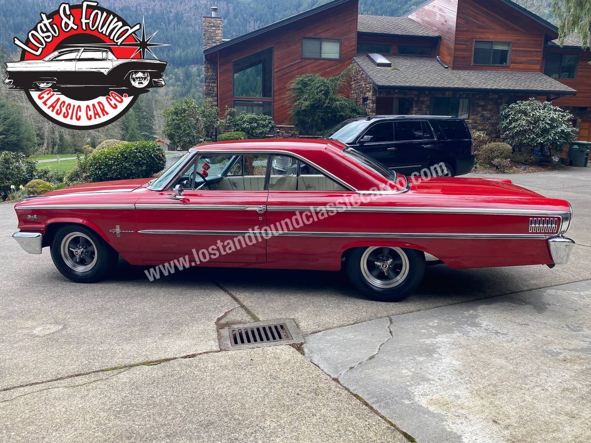 Ford-Galaxie-500-xl-1963-4