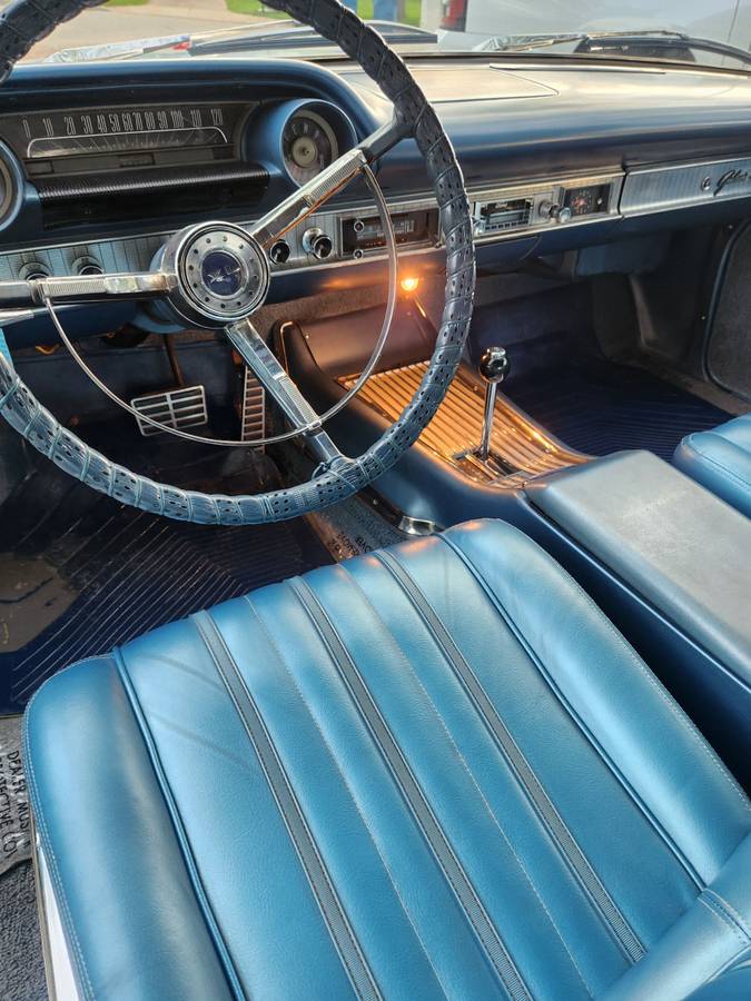 Ford-Galaxie-500-xl-convertible-1963-blue-10