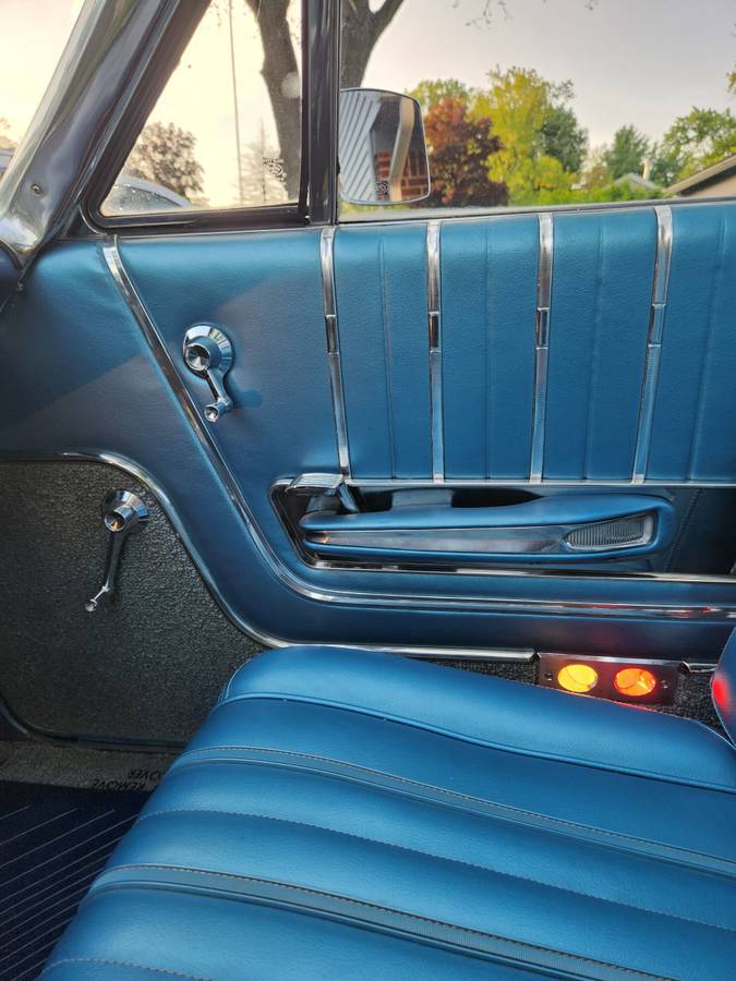 Ford-Galaxie-500-xl-convertible-1963-blue-17