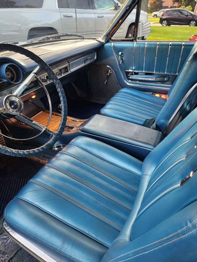 Ford-Galaxie-500-xl-convertible-1963-blue-9