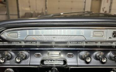 Ford-Galaxie-starliner-1961-grey-8