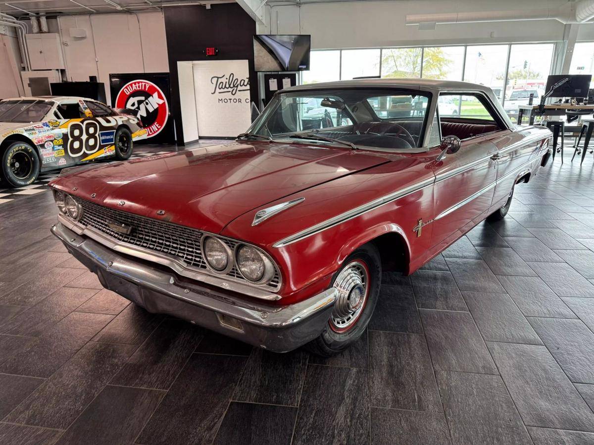 Ford-Galaxy-1963-red-17