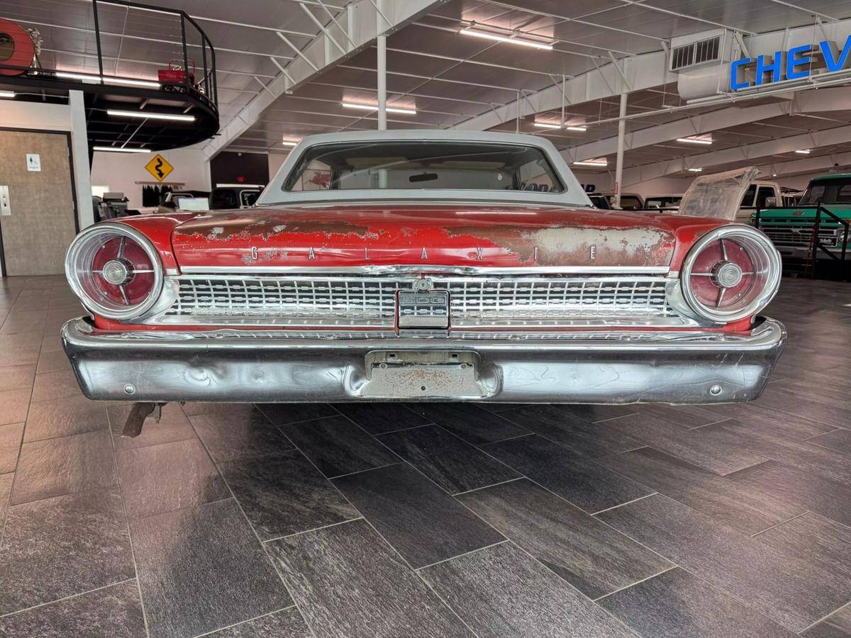 Ford-Galaxy-1963-red-19