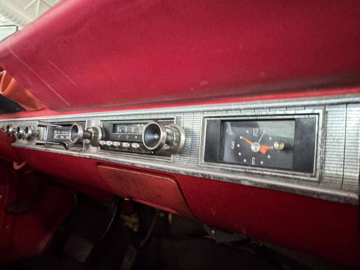 Ford-Galaxy-1963-red-7