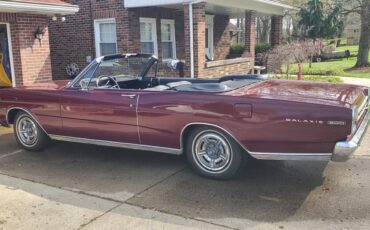 Ford-Galaxy-500-1966-custom