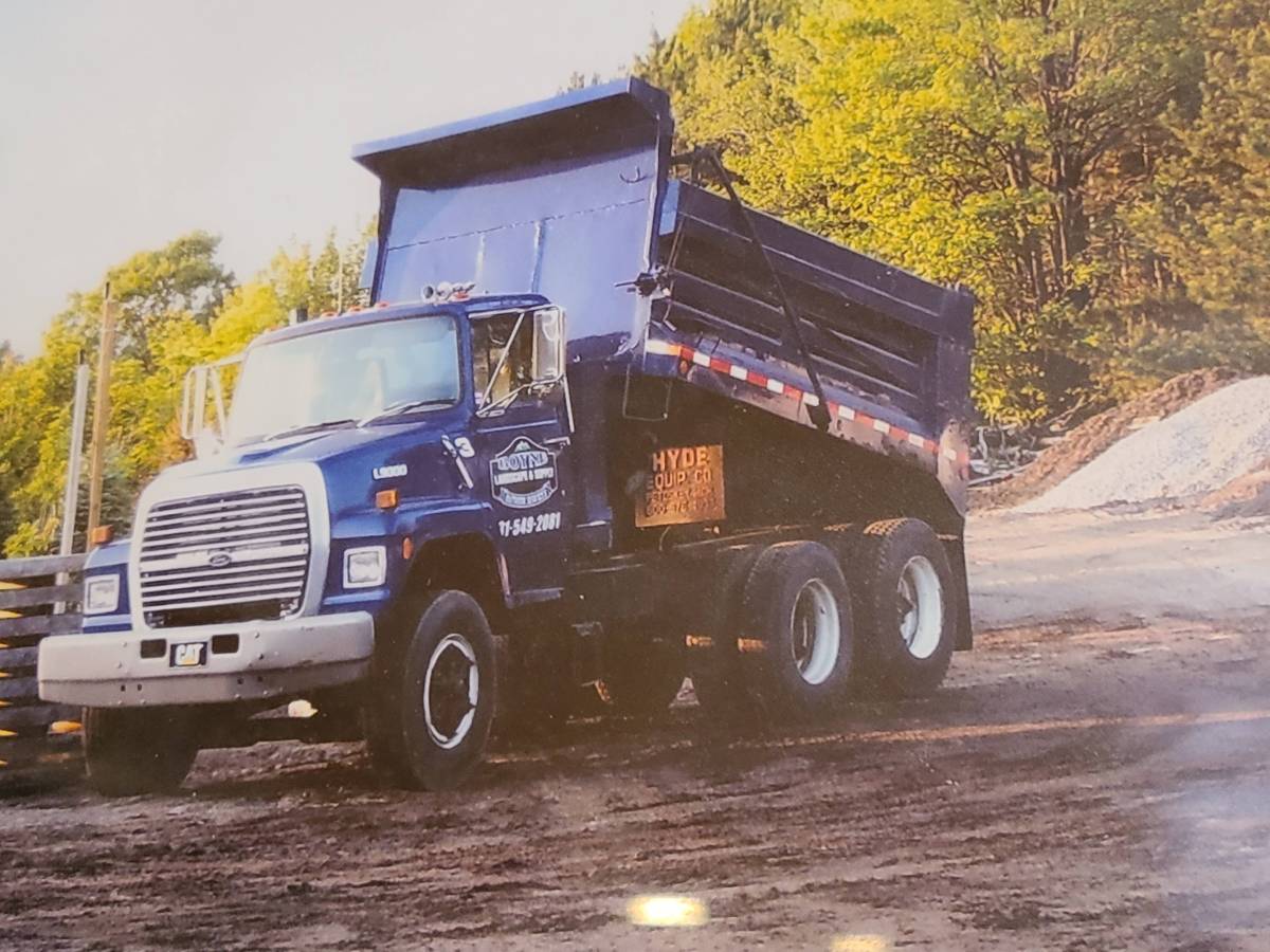 Ford-L9000-diesel-1989-blue-11